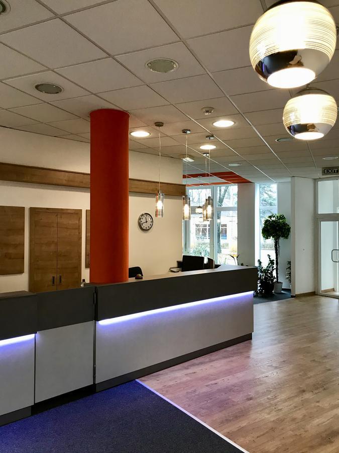 Well Hotel Харканы Экстерьер фото
